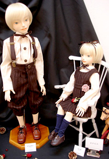 山吉由利子人形教室展2004